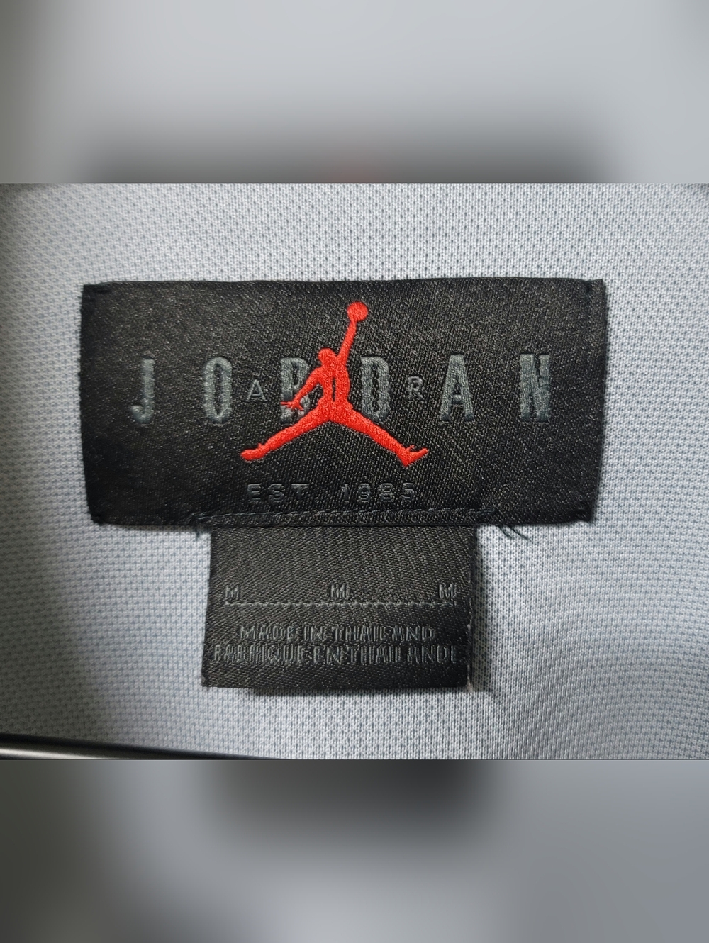 Air Jordan Motorsport Cement 23XI Racing Jersey Shirt IB8813-011 Size Medium - Picture 3 of 4